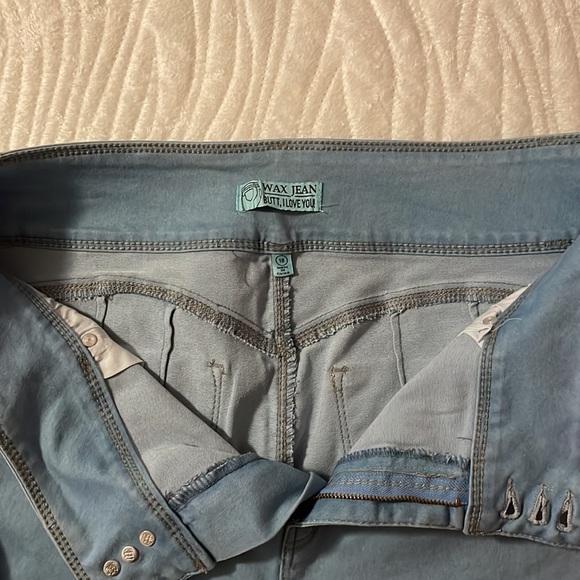 Wax Jean Light Blue| size 18 - Picture 4 of 4